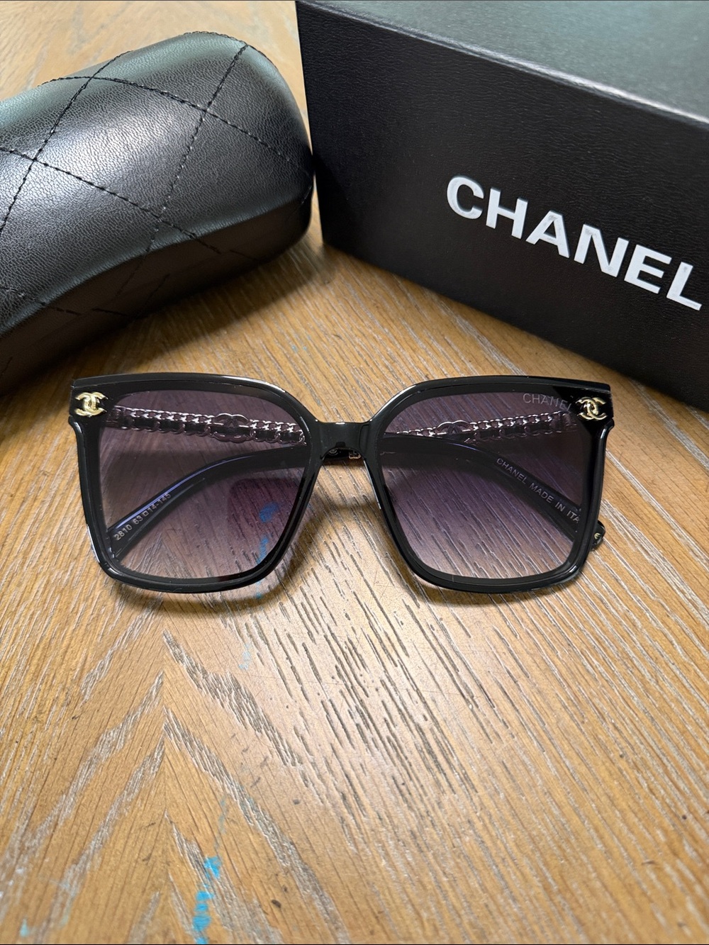 CHANEL Black & Gold Leather Square Gradient Sunglasses with Gold Logos - Picture 3 of 10